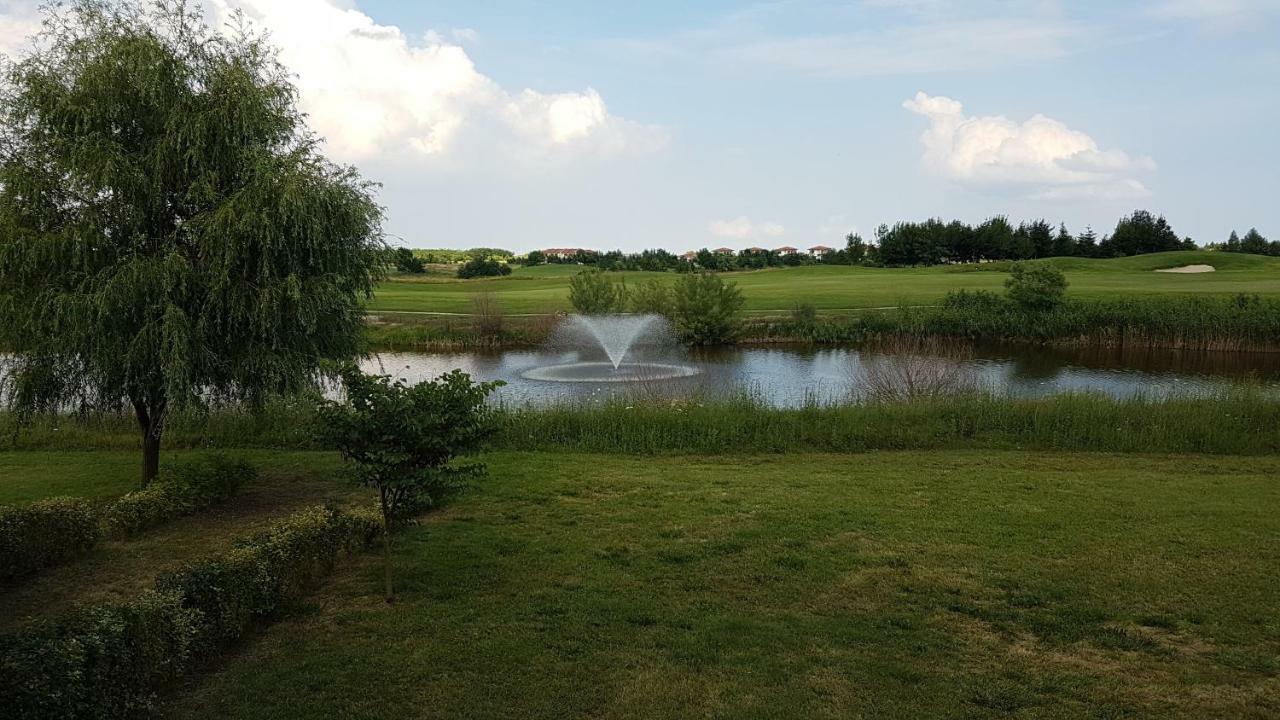 Lighthouse Golf Private Villa Lake View Balchik Esterno foto