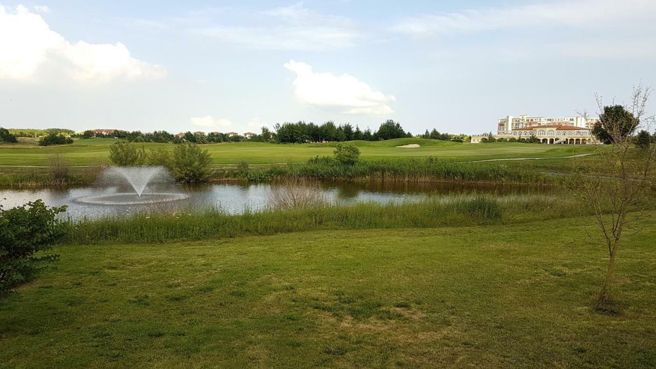 Lighthouse Golf Private Villa Lake View Balchik Esterno foto