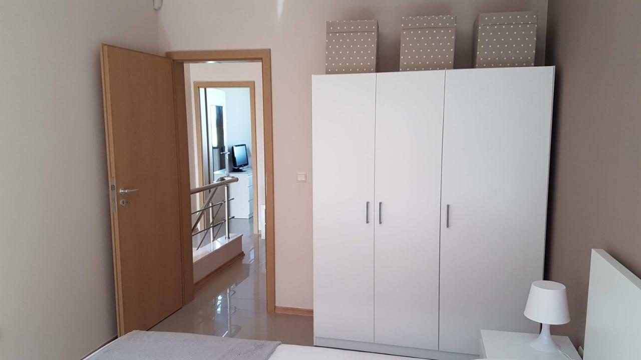 Lighthouse Golf Private Villa Lake View Balchik Esterno foto
